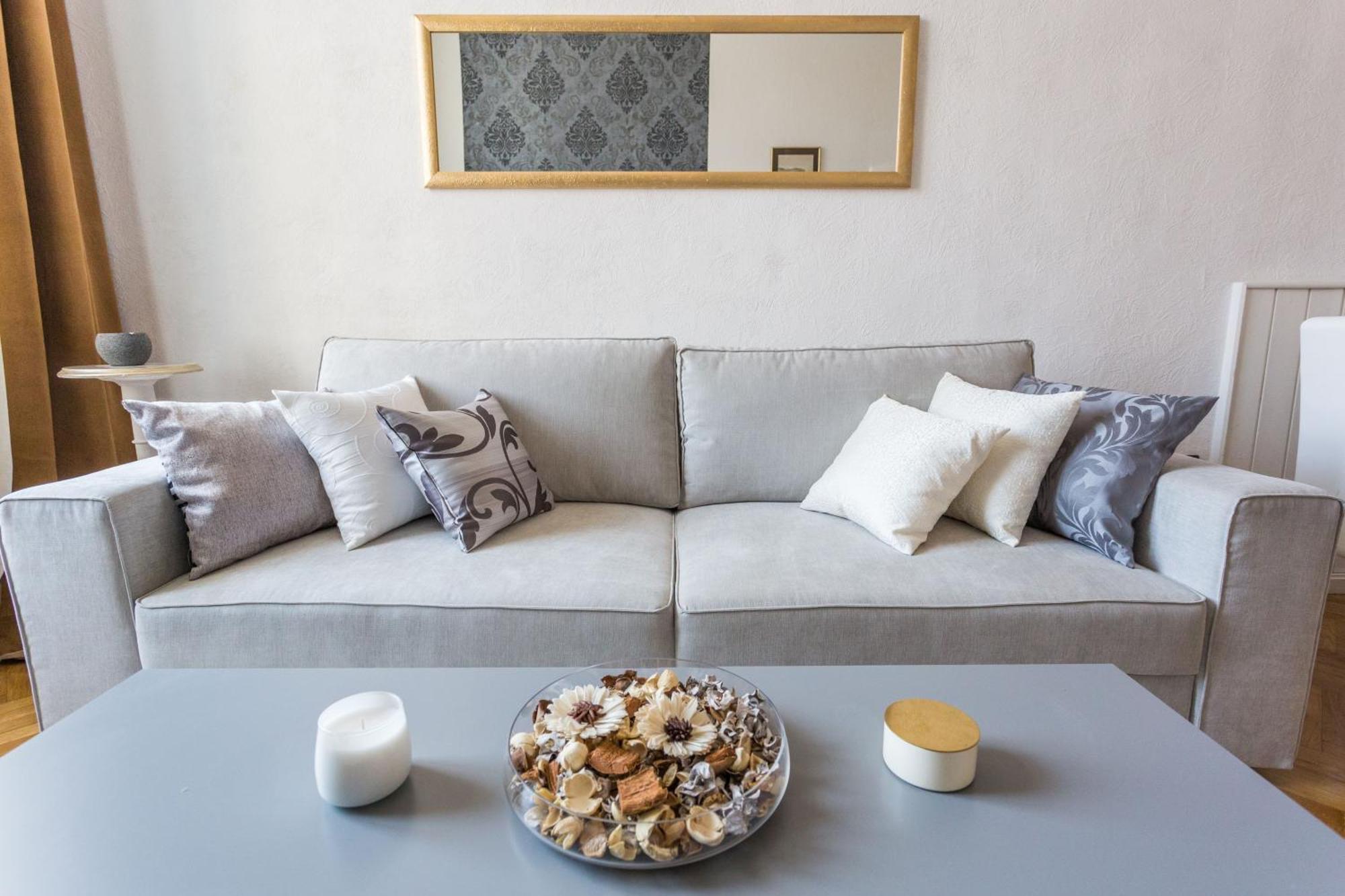 Apartment Katarina By Blueapartments Zagreb Bagian luar foto