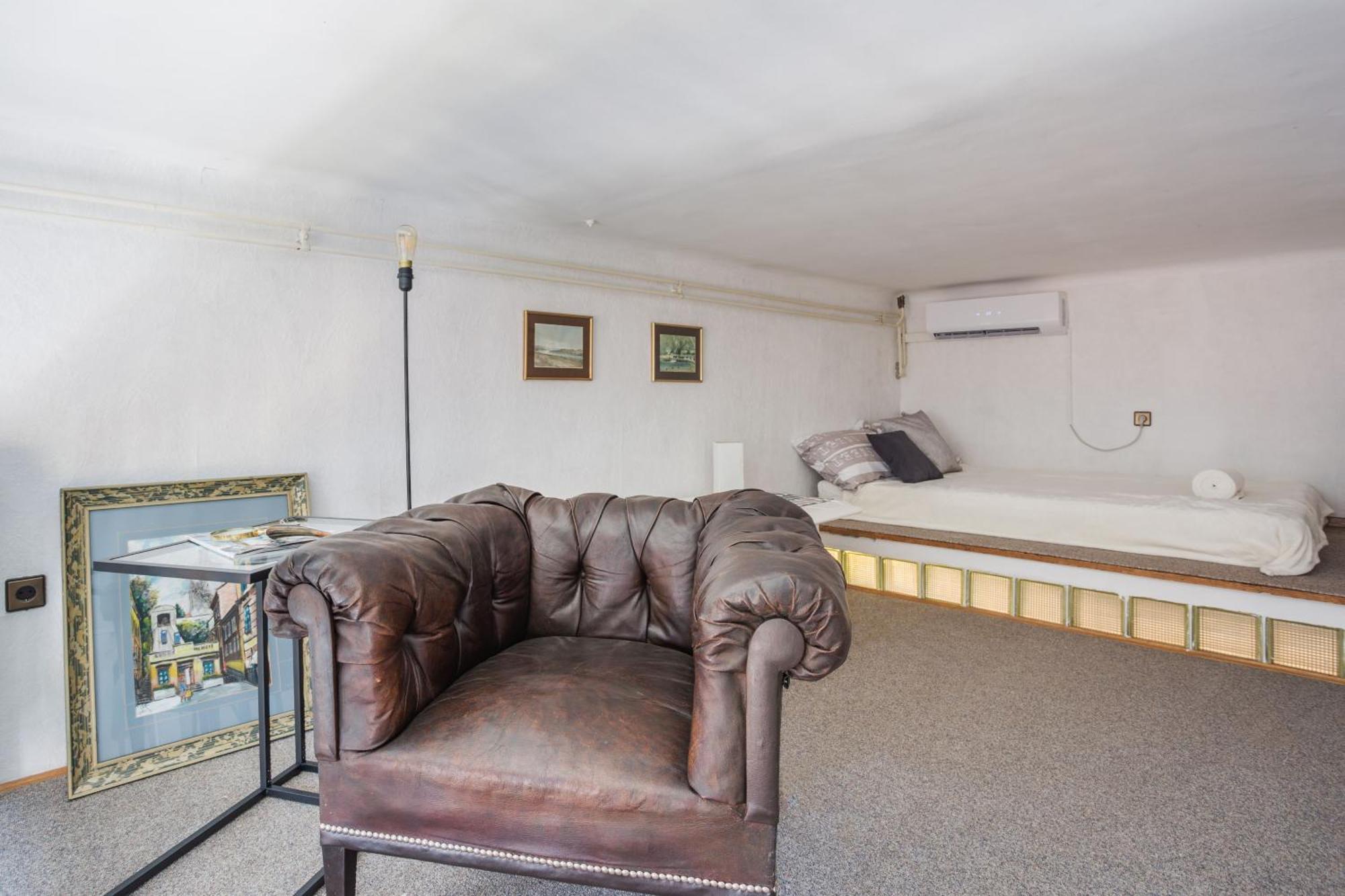 Apartment Katarina By Blueapartments Zagreb Bagian luar foto
