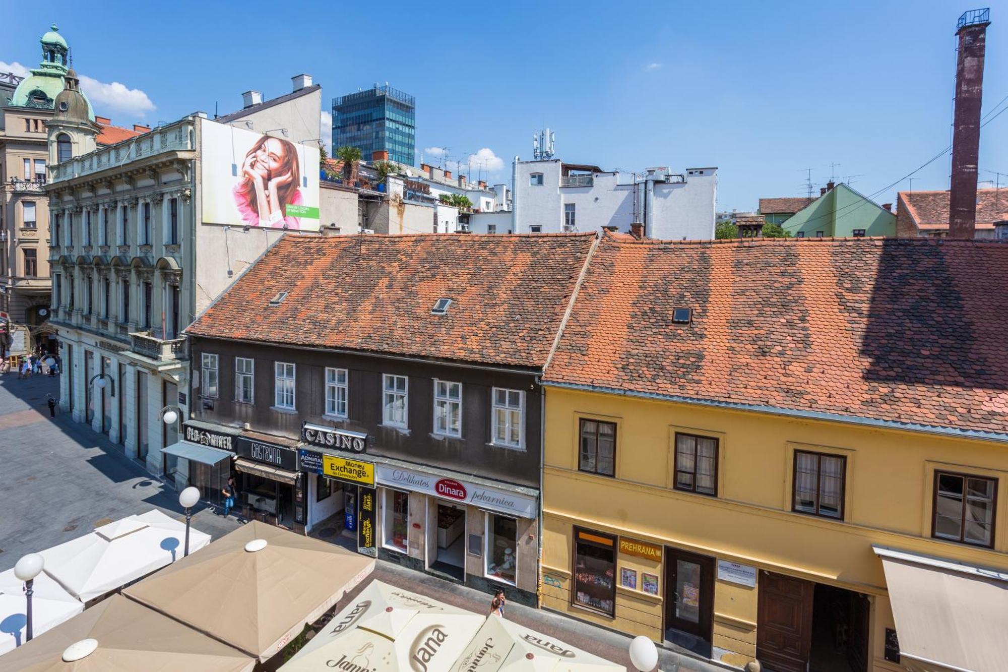Apartment Katarina By Blueapartments Zagreb Bagian luar foto